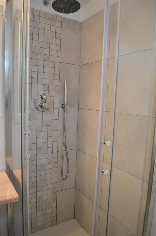 Triple Room Private Bathroom,1044786235:JPEG