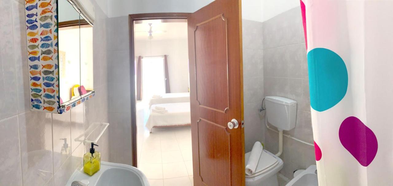 Quarto Quádruplo com Terraço