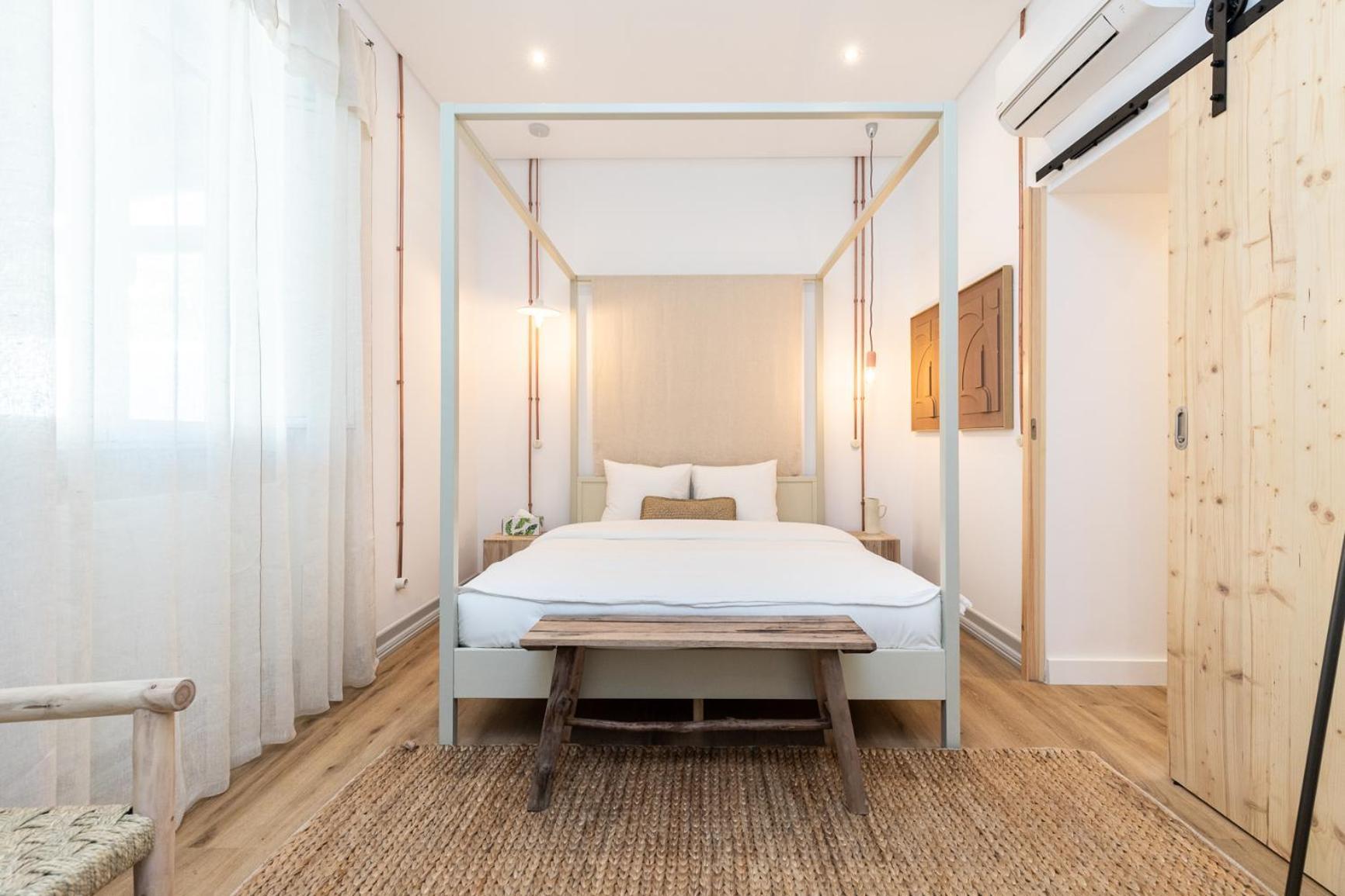 Quarto Duplo