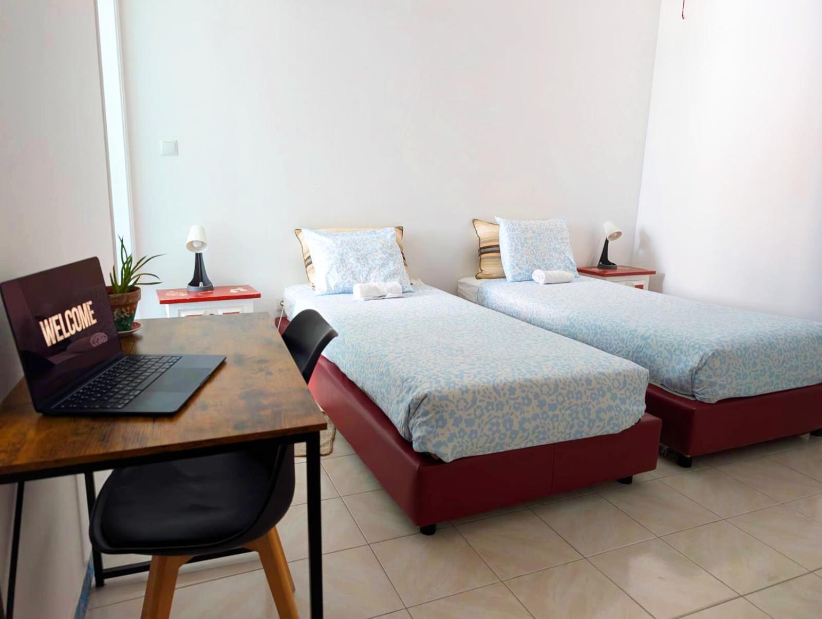 Quarto Duplo com Casa de Banho Privativa