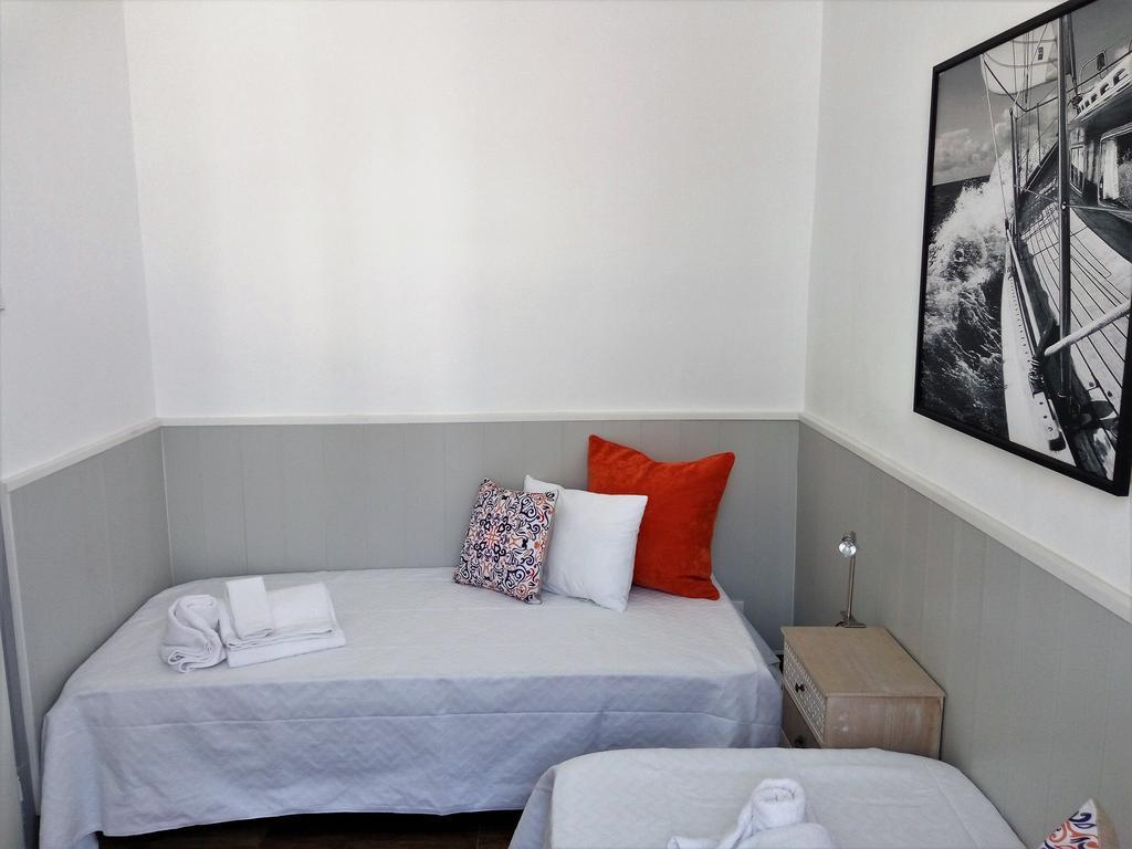 Quarto Twin Económico